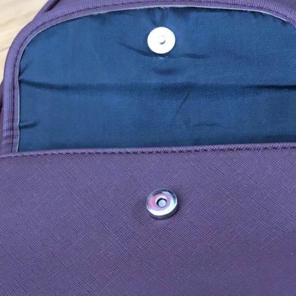 Burgundy backpack - Picture 2 of 5